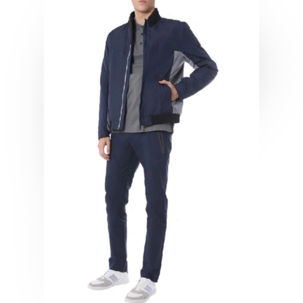 🎉𝐇𝐏🎉HUGO BOSS Athleisure Marconi Jacket Navy